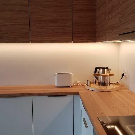 Appartement Cicha 14 *